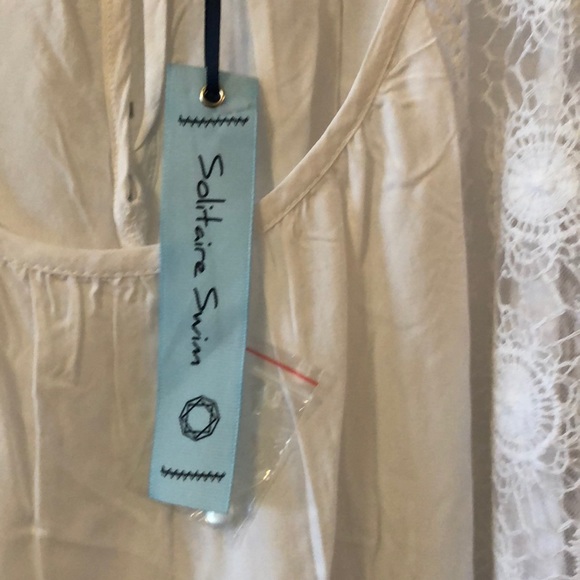 Soft white Embroidered exposed shoulder top - Picture 6 of 9